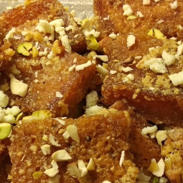 Double Ka Meetha (Shahi Tukda).
