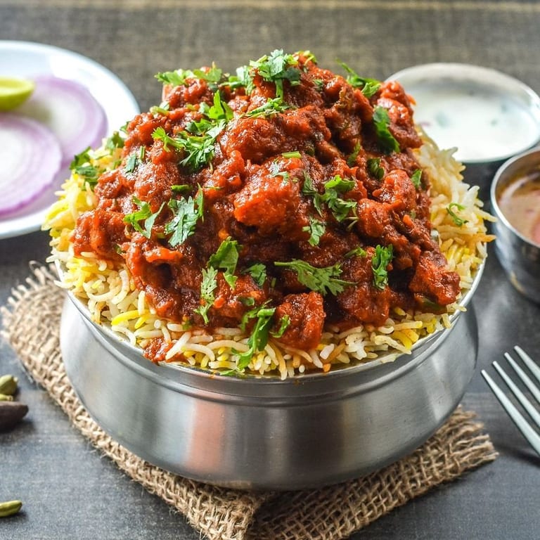 Delicious Chicken Dum Biryani